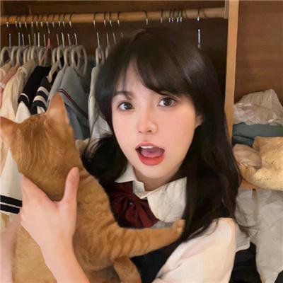 粉红色和铲子